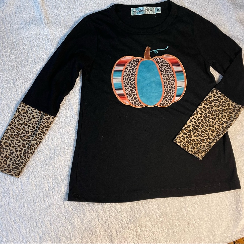 Souther Grace Boutique 4-5y long sleeve with pumpkin and leopard print